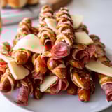 Lattice Window Pretzel Twist